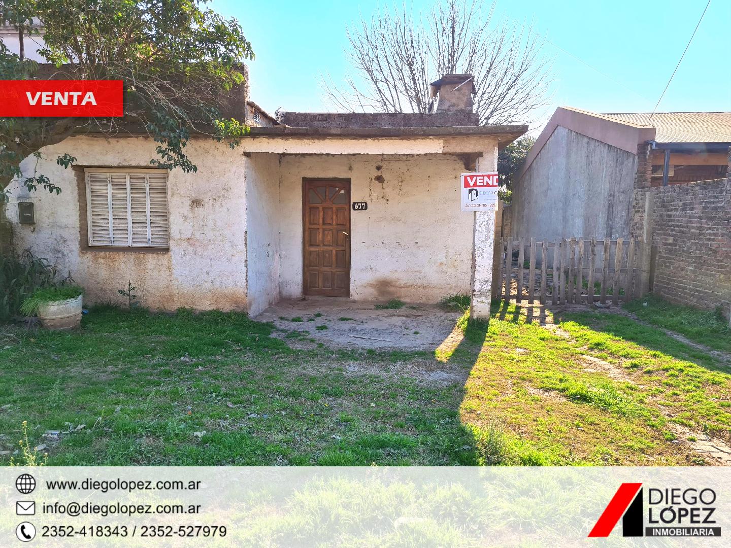 CASA EN VENTA PARA RECICLAR. ZONA RESIDENCIAL 