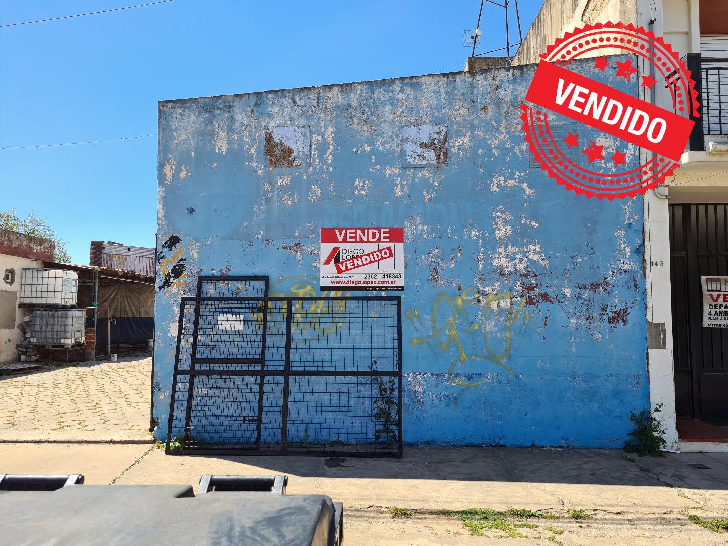 LOTE SOBRE AVENIDA SOLIS - VENTA