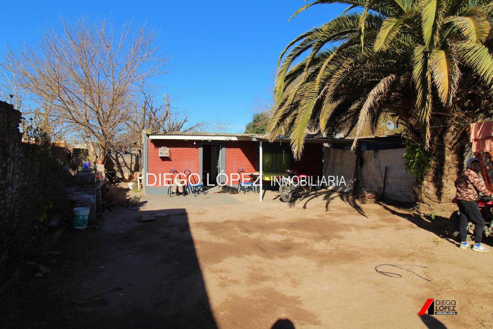 CASA EN VENTA - CALLE MITRE AL 600