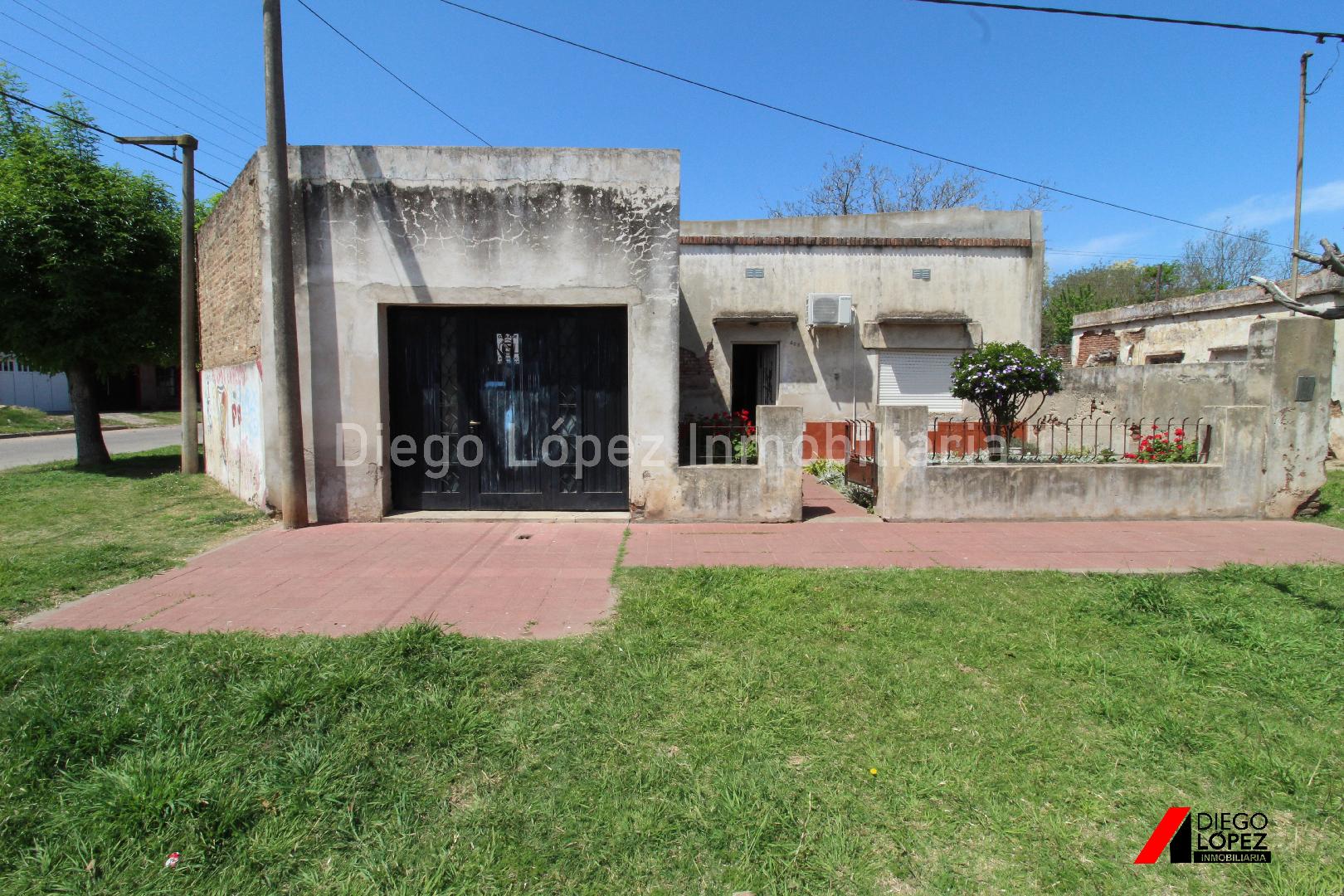 EN VENTA | CASA EN CALLE MITRE AL 400