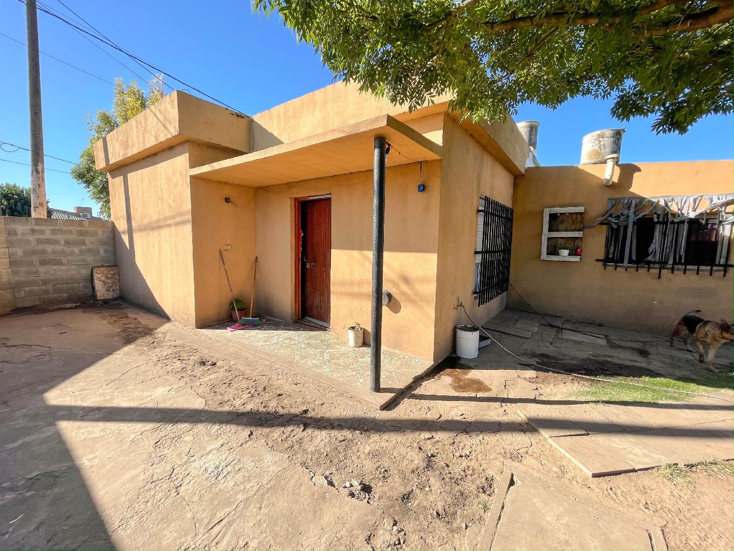 EN VENTA | CASA EN AV FRONDIZI Y GRAL PINTOS 