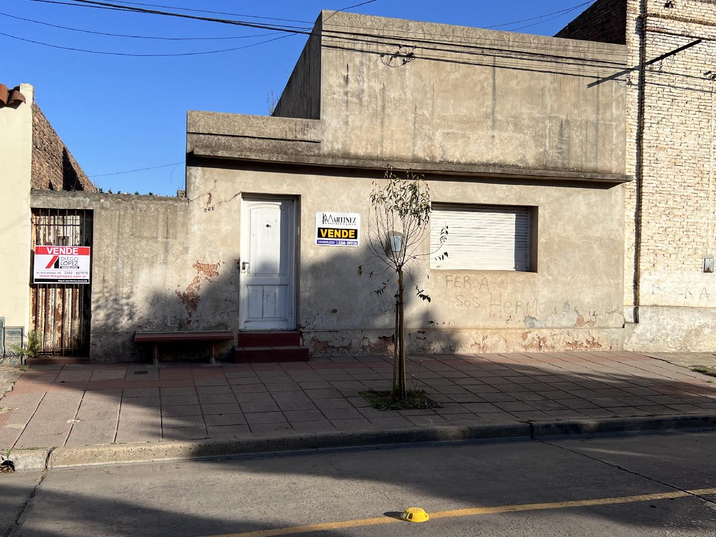 EN VENTA | CASA  A RECICLAR 