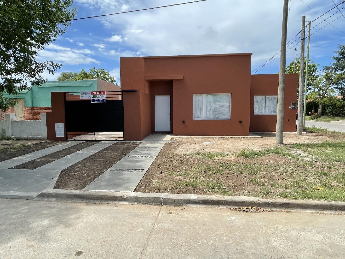 EN VENTA | CASA  A ESTRENAR 