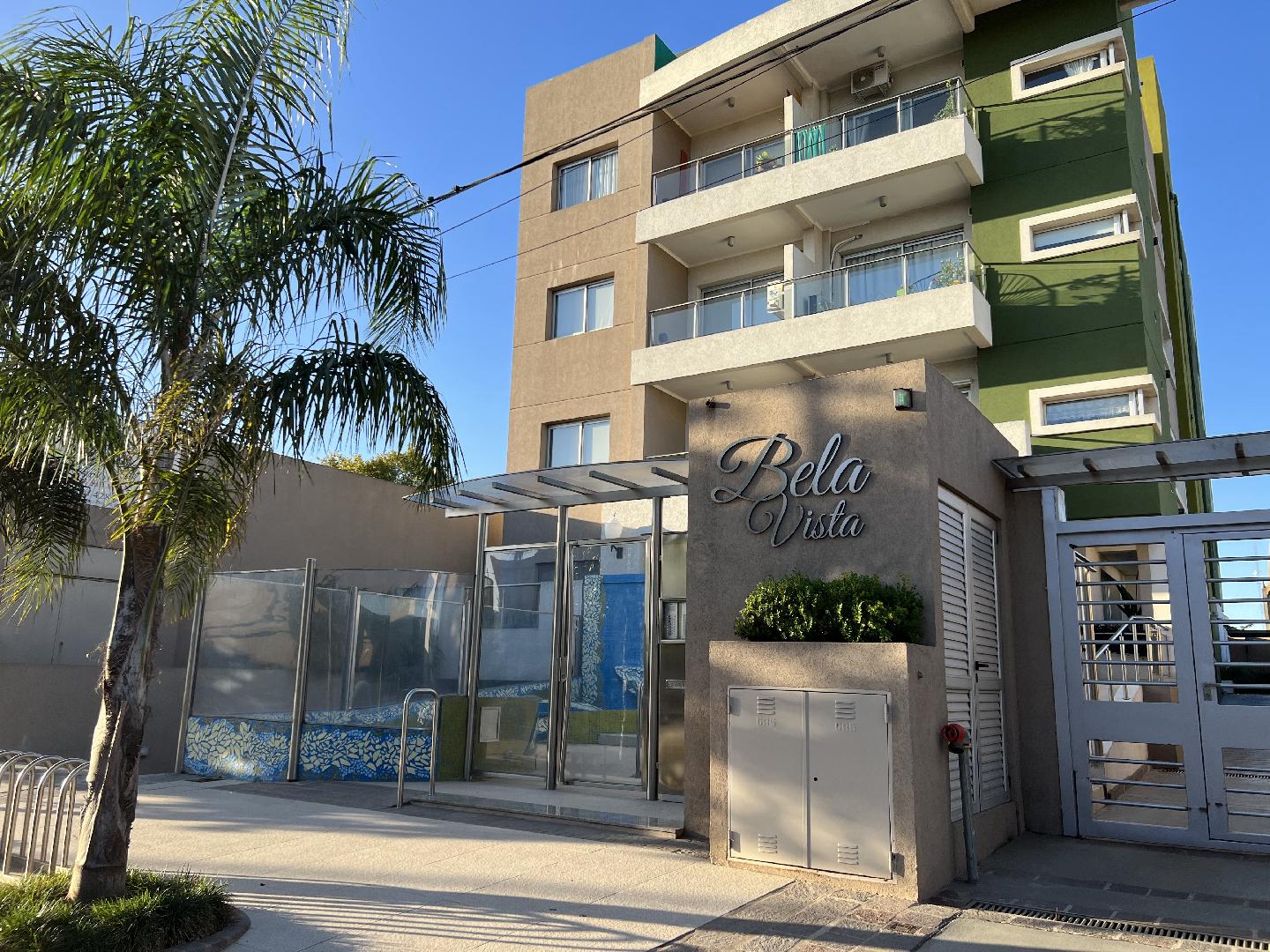 EN VENTA | DEPARTAMENTO DE TRES AMBIENTE - EDIFICIO BELA VISTA