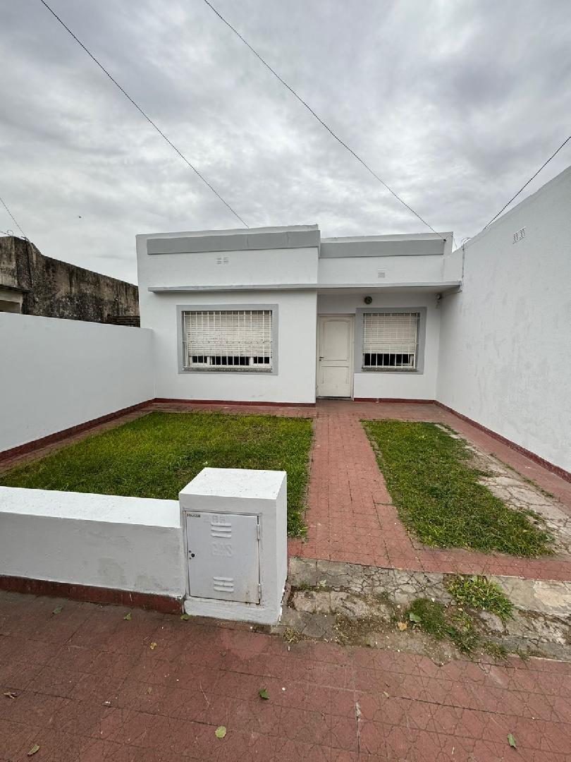 CASA EN VENTA.