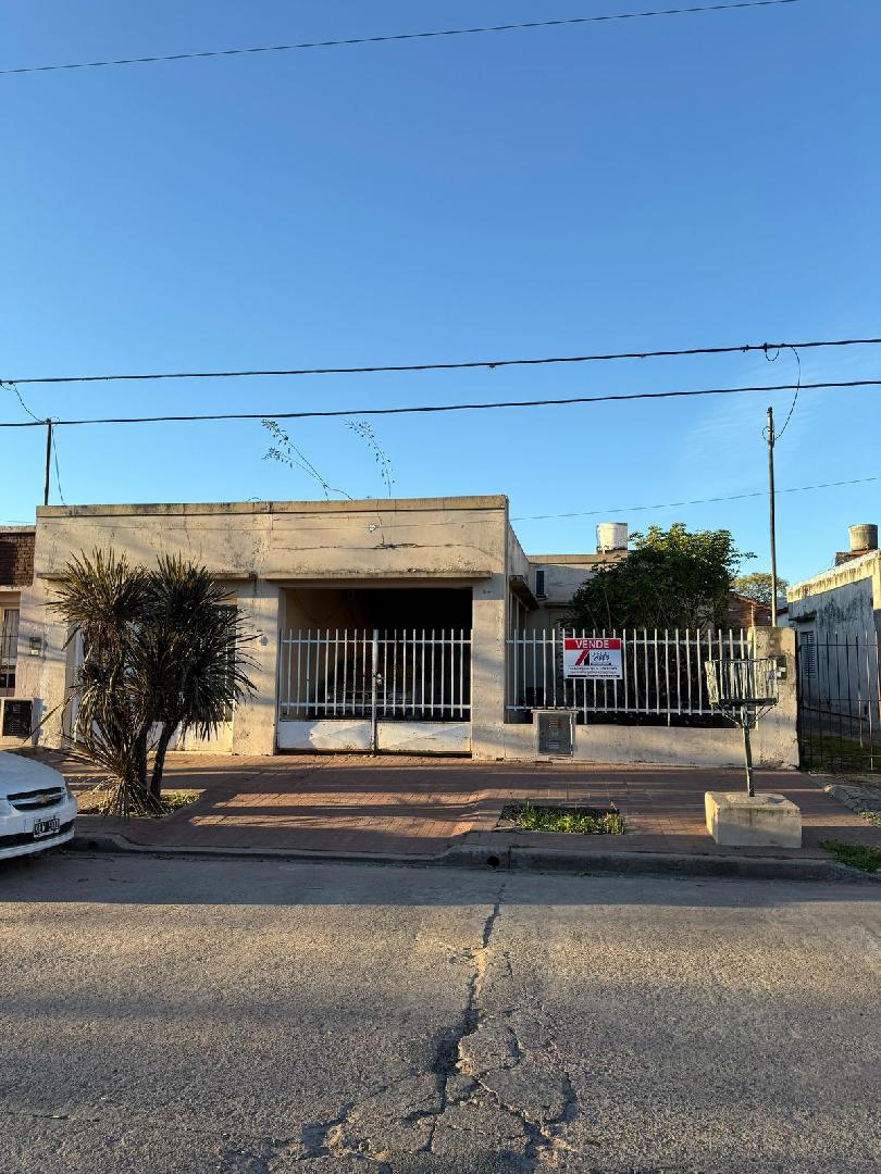 CASA EN VENTA.